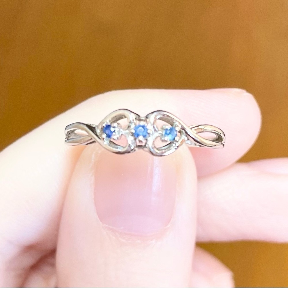 14k solid white gold filigree blue sapphire triplet double heart stateme… - Picture 4 of 9